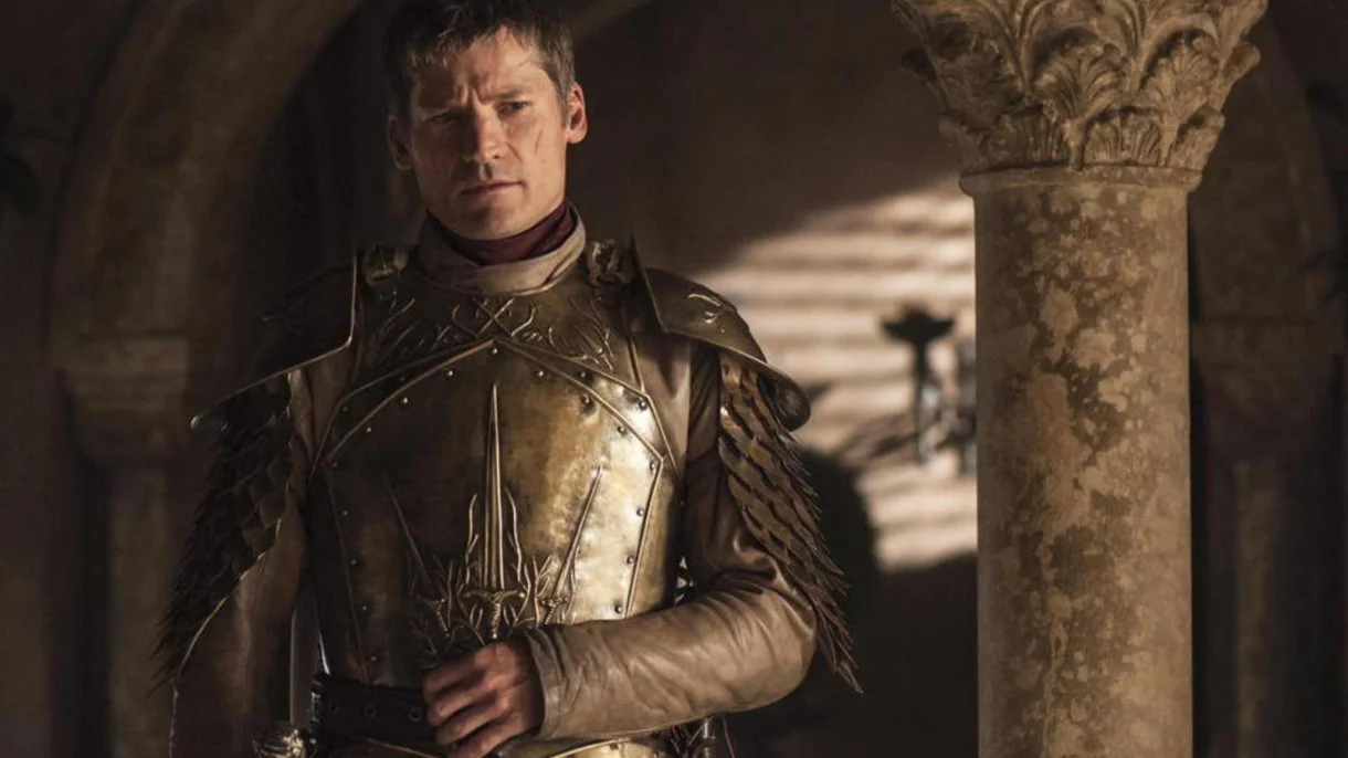 Nicolaj Coster-Waldau cree que esa escena fue muy dura y degradante para su compañera de reparto