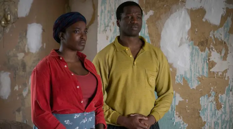 Imagen de Casa Ajena, la película de terror que puedes ver en Netflix y que arrasa entre la crítica