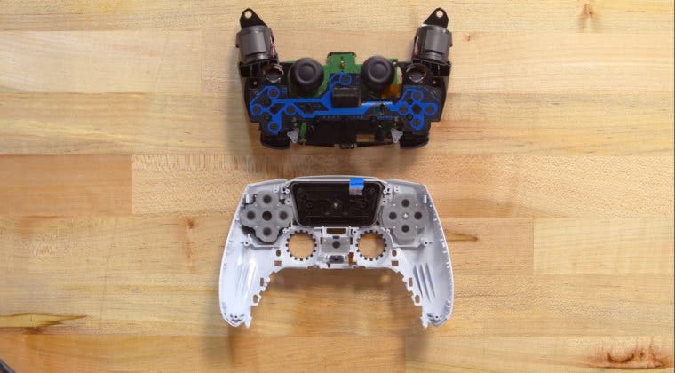Imagen de El DualSense de PS5 desmontado al completo: ¿es fácil reemplazar sus piezas?