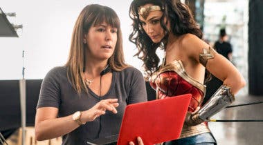 Imagen de Patty Jenkins critica las películas en streaming, ¿también Wonder Woman 1984?