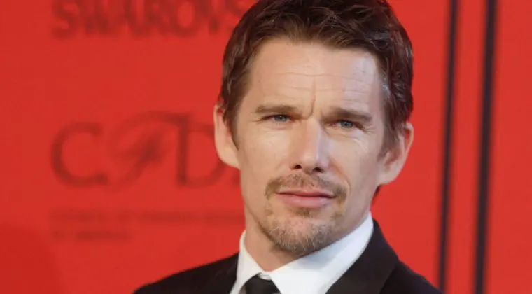 Imagen de Así de espectacular luciría Ethan Hawke como Drácula, uno de los villanos de Marvel