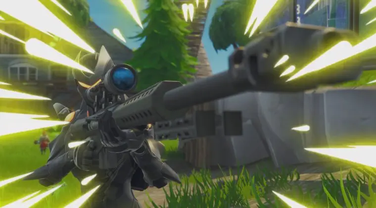 Imagen de Un jugador de Fortnite logra viajar subido en una bala de francotirador