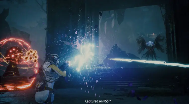 Imagen de Returnal muestra su jugabilidad en un nuevo gameplay; detalles del combate