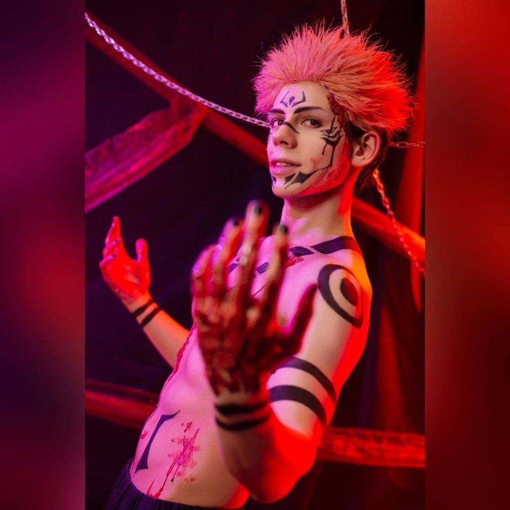 Así es el increíble cosplay de Sukuna (Jujutsu Kaisen) que enloquece a ...