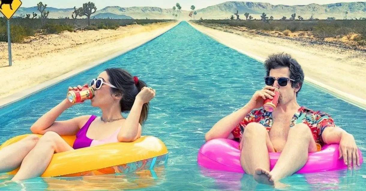 Andy Samberg y Cristin Milioti protagonizan Palm Springs