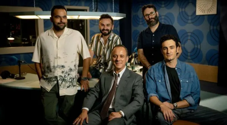Imagen de Primer tráiler de Reyes de la Noche, la serie de Movistar Plus sobre el periodismo deportivo