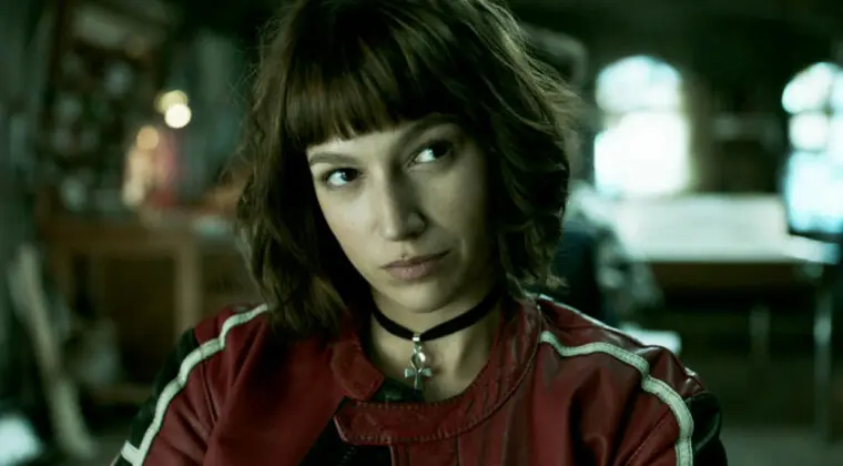 Imagen de Úrsula Corberó se corona reina de La Casa de Papel en esta imagen del rodaje de la temporada 5