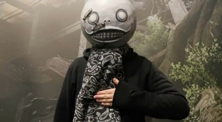 Imagen de Yoko Taro, creador de NieR, anuncia el desarrollo de un nuevo videojuego "inusual"