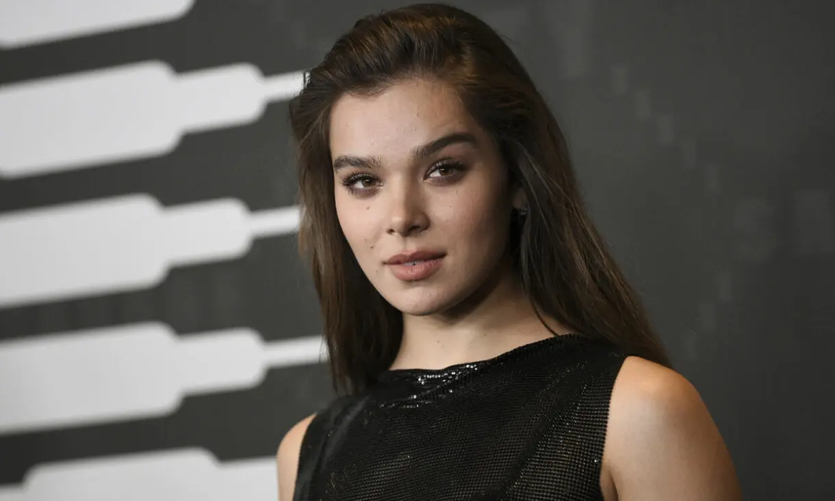 Hailee Steinfeld