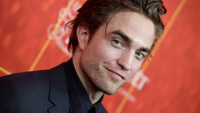 Robert Pattinson