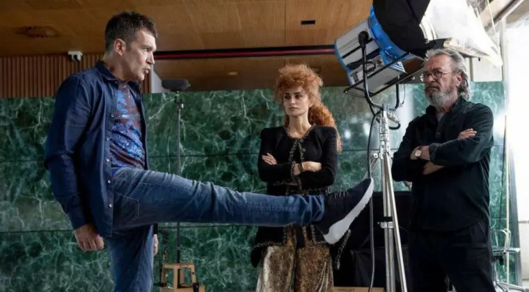 Imagen de Penélope Cruz y Antonio Banderas vuelven a lo grande en el teaser de Competencia Oficial