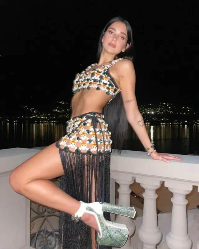 dua lipa one piece 1