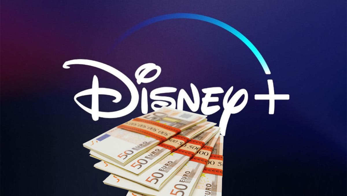 Billetes de euro sobre el logo de Disney Plus