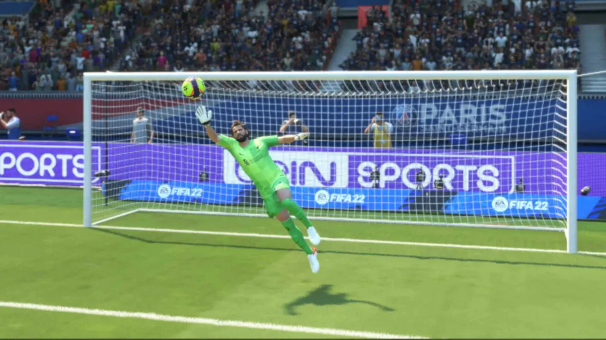 FIFA 22: ¿Cuál es la mejor formación y táctica para tus primeros partidos de Ultimate Team? estirada por un lanzamiento lejano