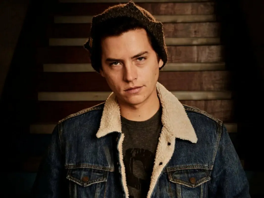 riverdale cole sprouse 1200x900 1