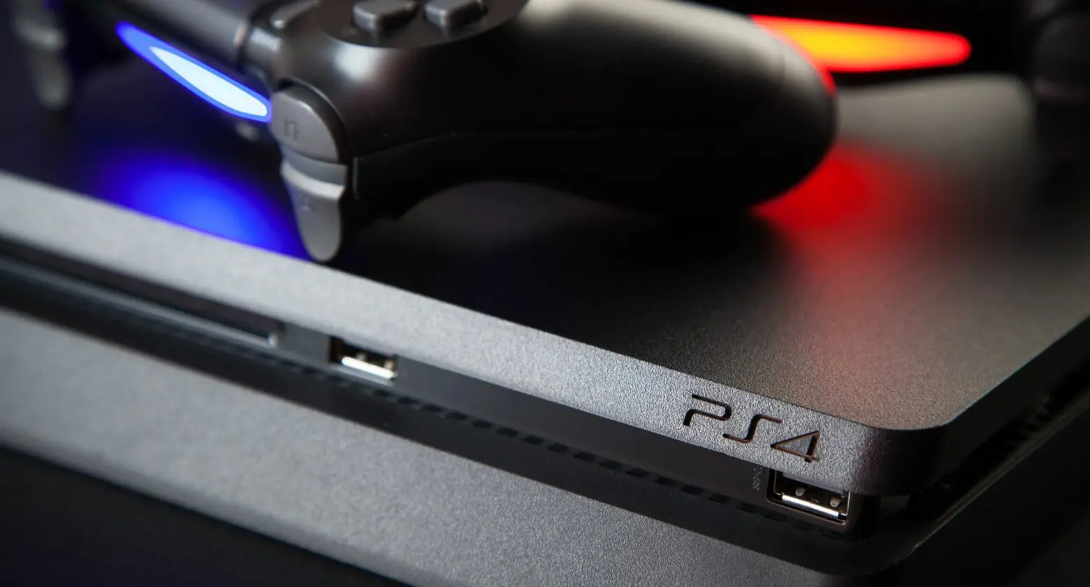PS4