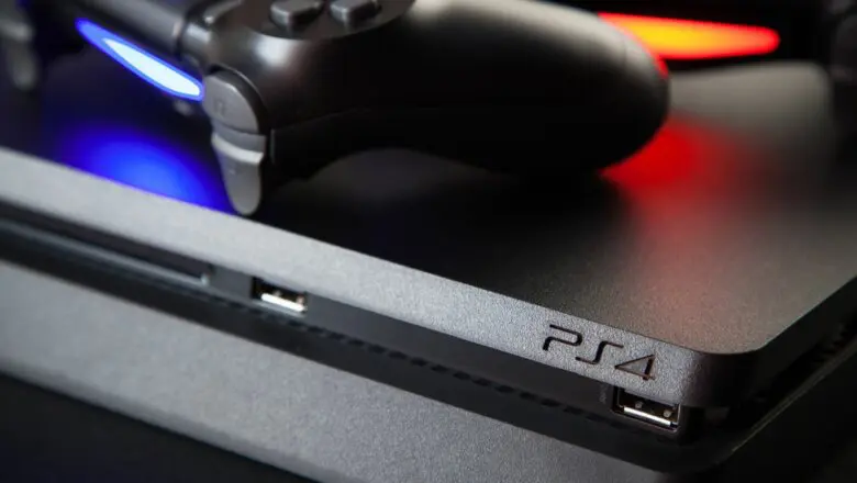 PS4