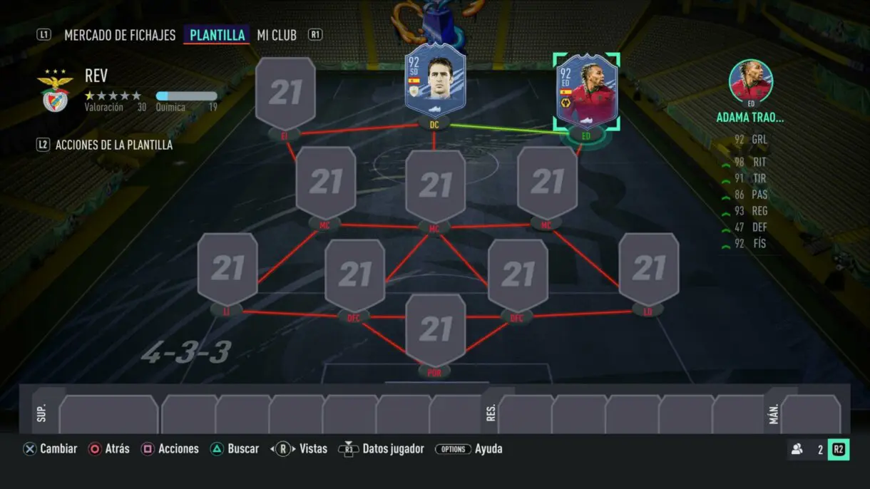 Combinación Adama Traoré FUTTIES y Raúl Icono Prime FIFA 21 Ultimate Team