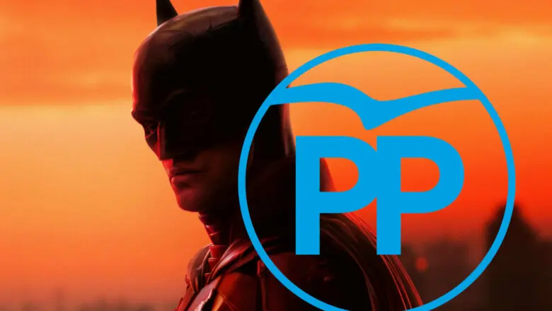 El Batman de Robert Pattinson con el logo del PP (Partido Popular)