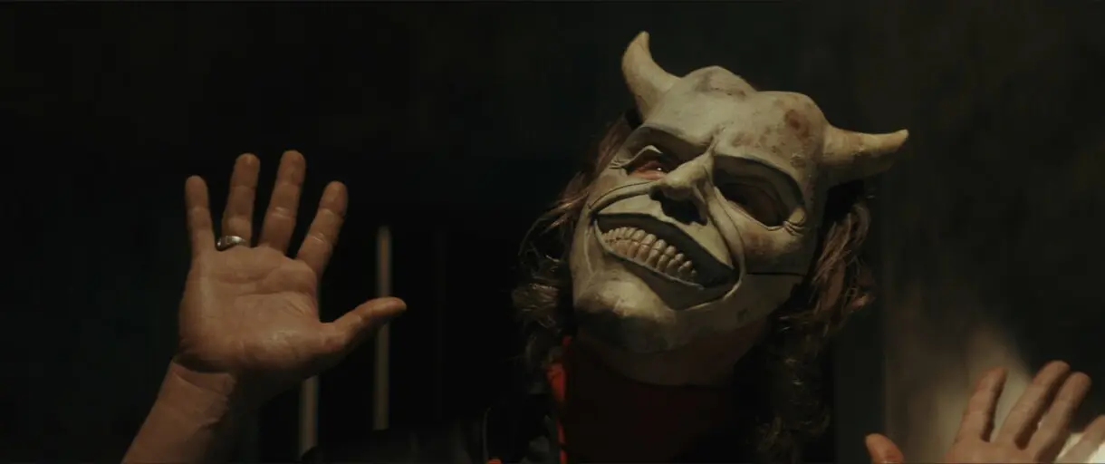 Ethan Hawke enmascarado en Black Phone