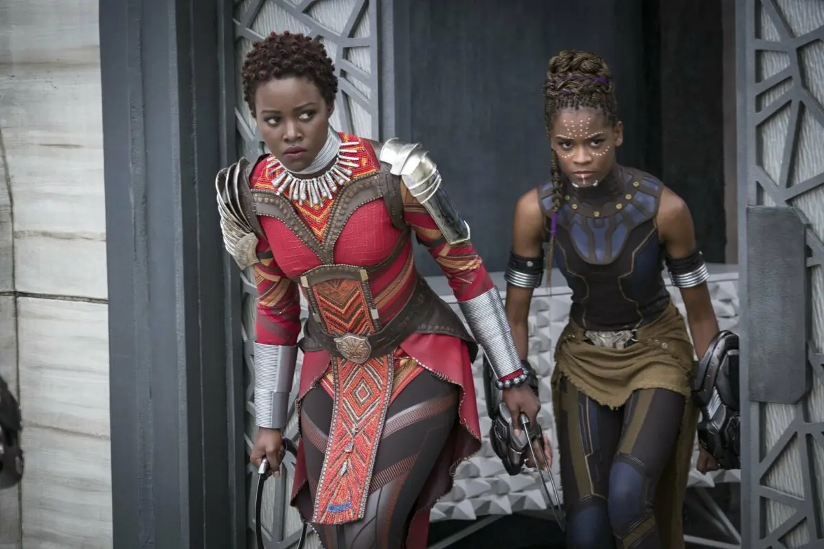 Shuri y Nakia en Black Panther