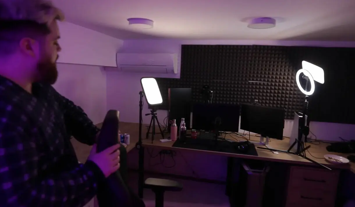 El set-up que abandona Ibai