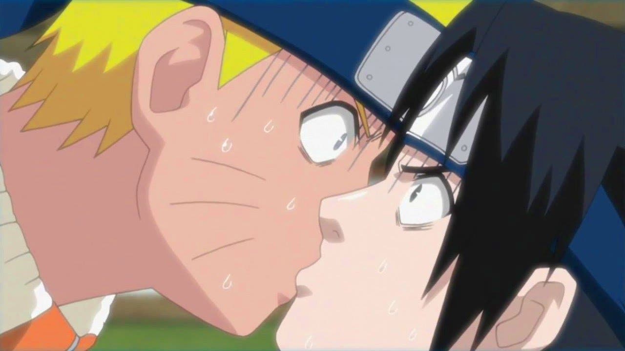 Los dos besos de naruto y sasuke
