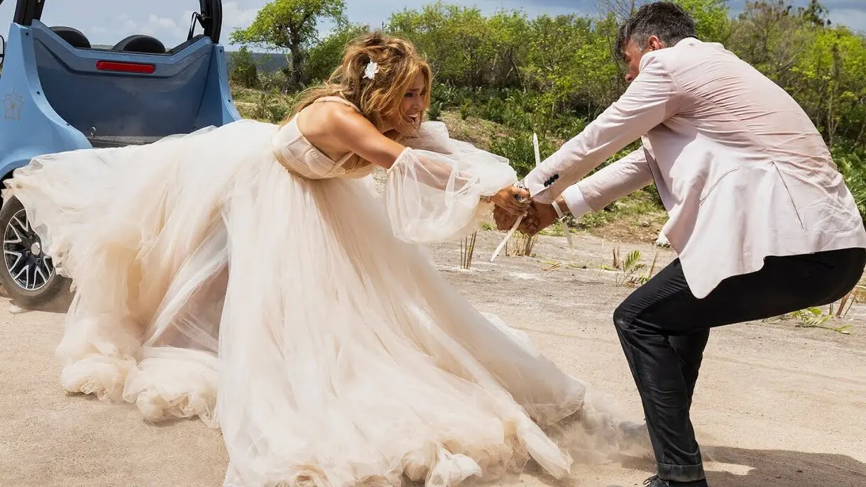 una boda explosiva critica