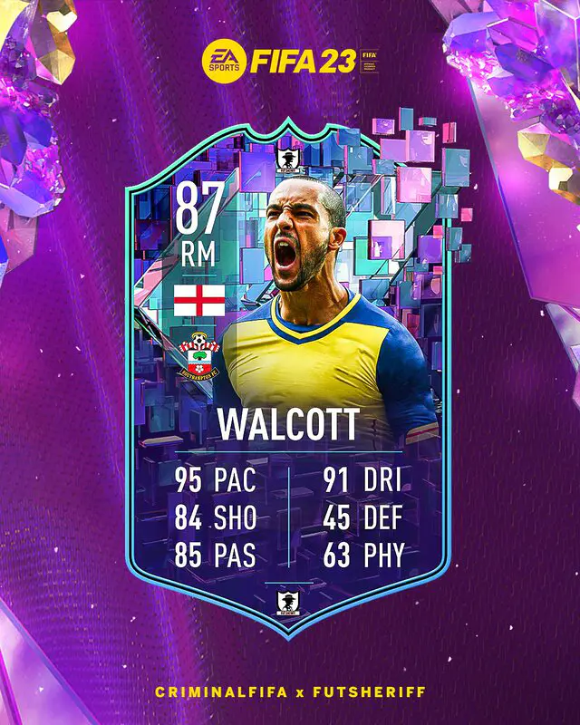 Carta de Walcott como Flashback con el diseño de FIFA 23 Ultimate Team
