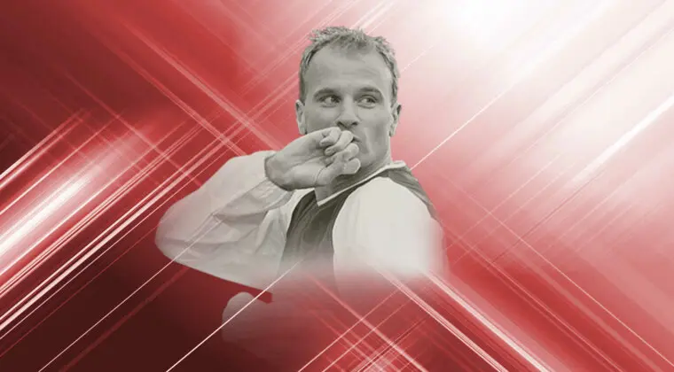 Imagen de FIFA 23: Bergkamp Icono Trophy Titans junior disponible como free to play. Estos son sus números