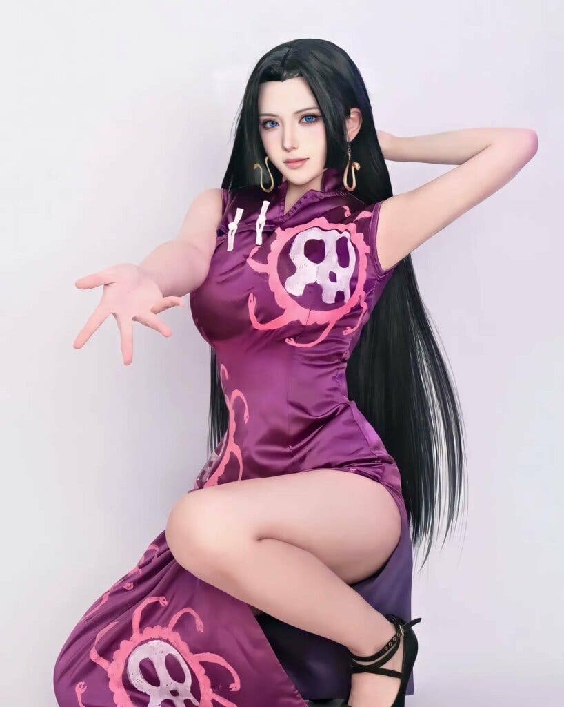 One Piece This Boa Hancock Cosplay Is So Spectacular It Doesnt Even Look Real 9451