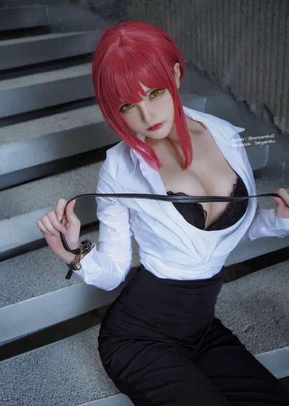 cosplay makima