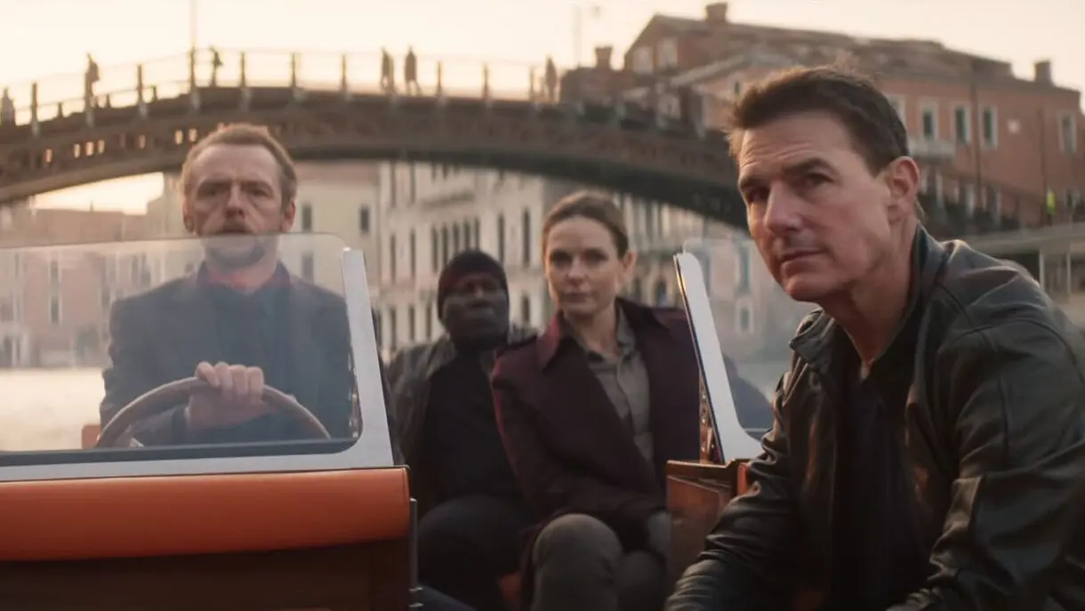 Tom Cruise, Rebecca Ferguson, Simon Pegg y Ving Rhames en Misión Imposible 7.