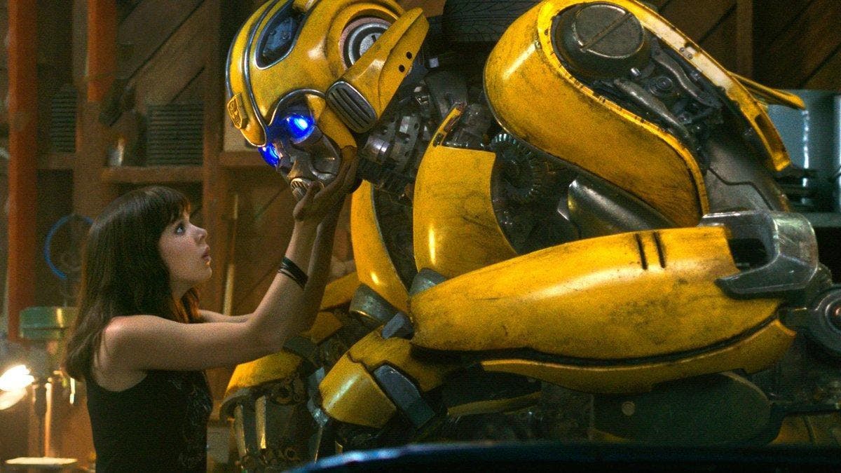 Hailee Steinfeld en la película Bumblebee.
