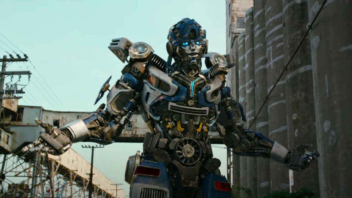 El autobot Mirage en Transformers: El despertar de las bestias