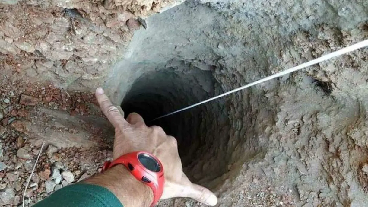 Así es el pozo por el que cayó Julen