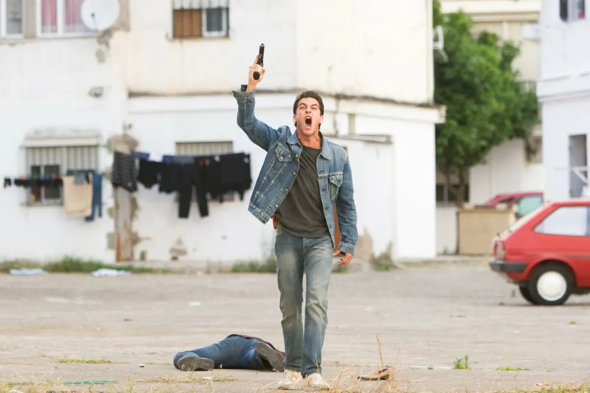 mario casas en grupo 7