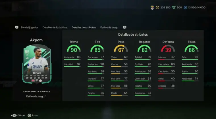 Imagen de EA Sports FC 24: ¿Merece la pena Akpom Fundaciones de plantilla? (carta SBC)