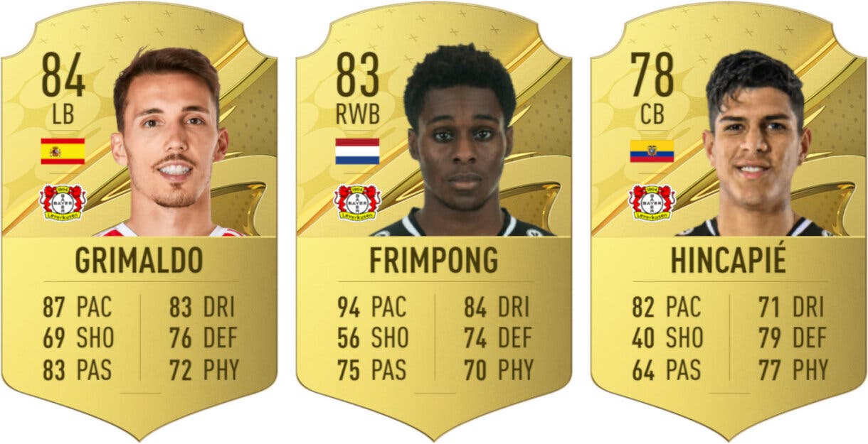 Cartas oro Grimaldo, Frimpong e Hincapié con diseño de FIFA 23 Ultimate Team pero números filtrados de EA Sports FC 24
