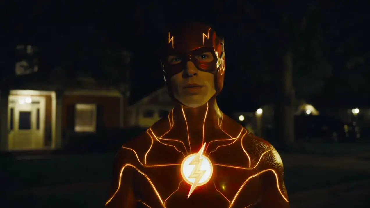 the flash dc tráiler super bowl 2023