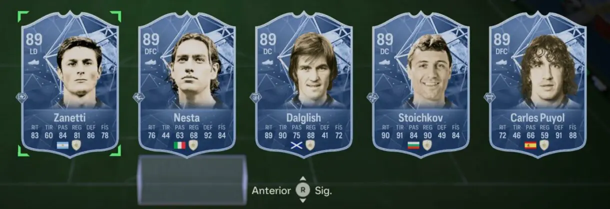 Cartas Icono básico Zanetti, Nesta, Dalglish, Stoichkov y Puyol EA Sports FC 24 Ultimate Team