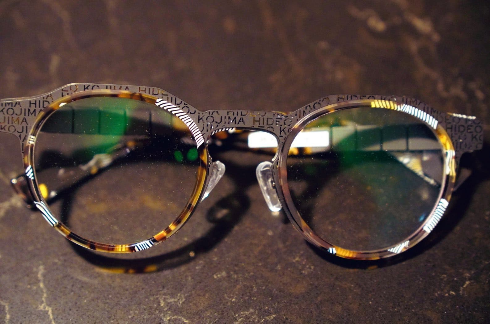 unocero - Hideo Kojima anunció gafas futuristas y tienes que verlas