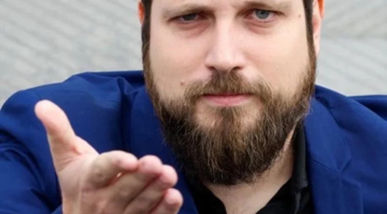 Imagen de Este director español acaba de ser acusado de violencia sexual por tres mujeres: así son los testimonios y esta es la versión de Carlos Vermut