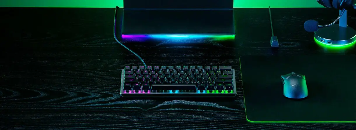 DISEÑO COMPACTO TAMAÑO 60%
RAZER HUNTSMAN V3