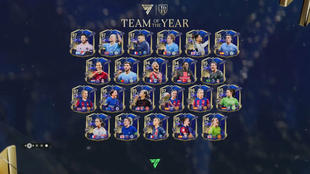 Pantalla de carga EA Sports FC 24 Ultimate Team mostrando todas las cartas TOTY en formato pequeño