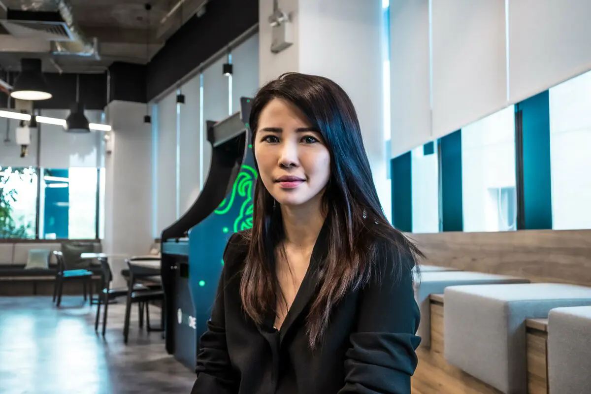 Addie Tan, Razer, Foto 3.