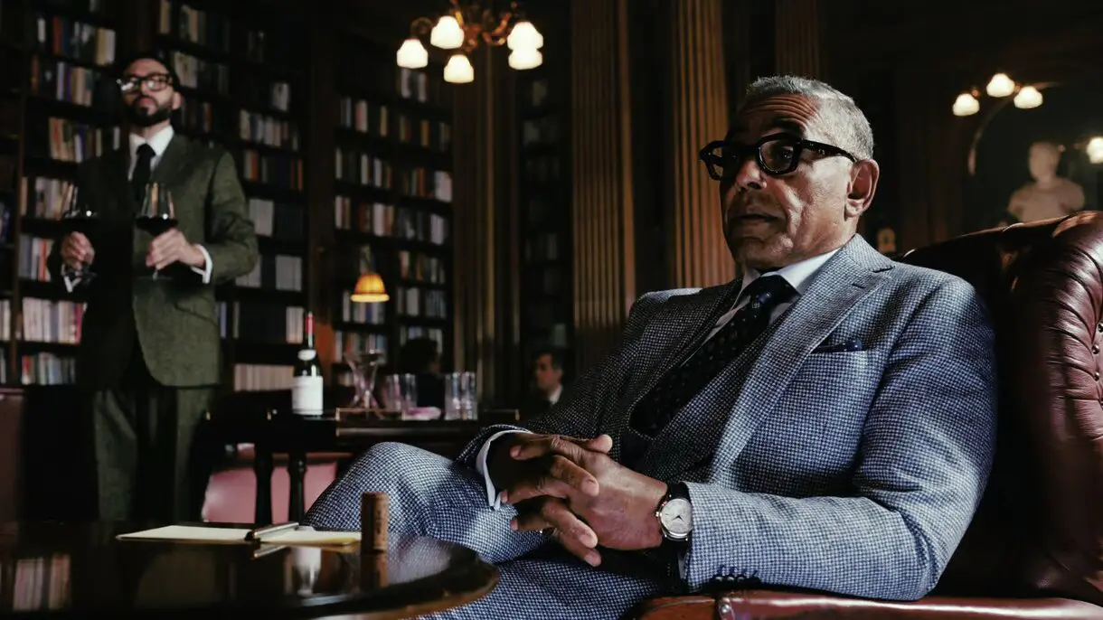 Giancarlo Esposito es Stanley Johnston