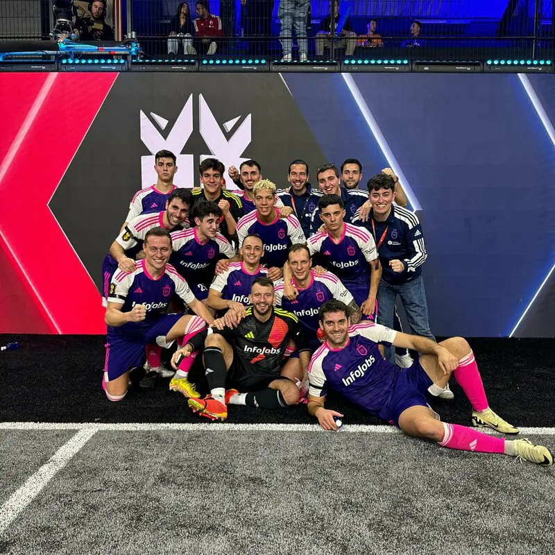 1k fc kings wold cup
