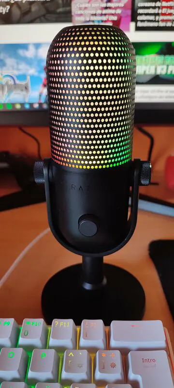 Razer Seiren V3 Chroma