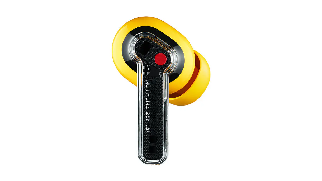 Auricular Nothing Ear (a) en color amarillo.